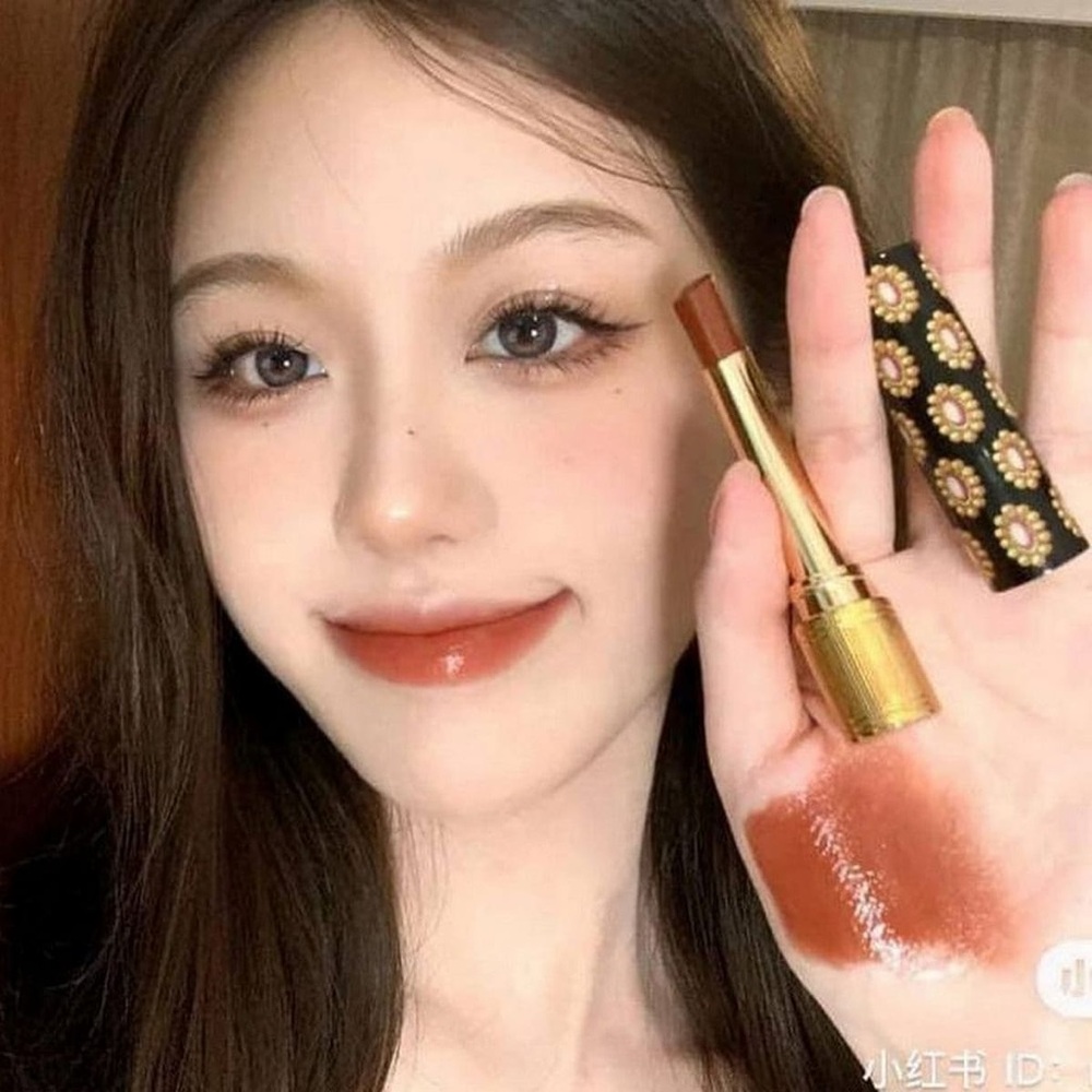 🆕Gucci Glow & Care Shine lipstick 307 Louise Orange